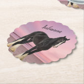 Zwart-wit Clydesdale op strand bij zonsondergang Kartonnen Onderzetters (Gekanteld)