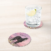 Zwart-wit Clydesdale op strand bij zonsondergang Kartonnen Onderzetters (Insitu)