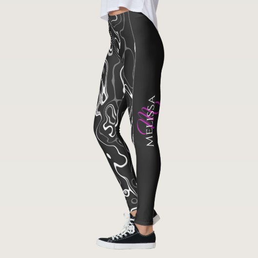 Zwart wit damascus abstract patroon Monogram Leggings (Links)