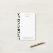 Zwart-wit damast gouden accent post-it® notes (Op bureau)