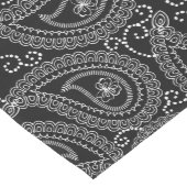 Zwart & Wit Elegant Damask Bloemenpatroon Medium Tafelloper (Hoek)