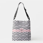 Zwart Wit en Blush Chevron All-Over-Print Bag Crossbody Tas (Achterkant)