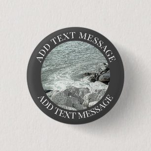 Zwart-wit Foto van een Rocky Ocean Shore Ronde Button 3,2 Cm