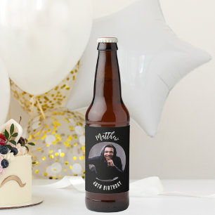 Zwart wit foto verjaardagsfeestje bier etiket
