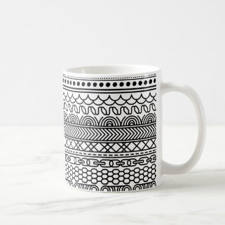 Zwart-wit geometrisch randvoorbeeldpatroon koffiemok