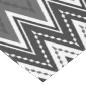 Zwart-wit geometrisch zigzagpatroon tafelkleed (Gekanteld)