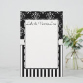 Zwart-wit gestreepte barok gepersonaliseerd briefpapier (Staand voorkant)