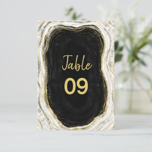 Zwart Wit & Goud Geode Trouwtafel Nummers Kaart (Staand voorkant)
