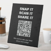 Zwart Wit Graduation Party QR Code Share Foto's Reclamebord Met Voetstuk (Insitu)