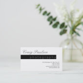 Zwart Wit Grijs Script Fotografie Visitekaartje (Staand voorkant)