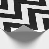 Zwart-wit Grote Verticale Chevron Stripes Cadeaupapier (Hoek)