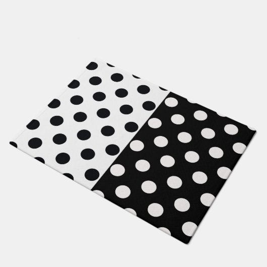 Zwart Wit Halve Kleur Split Inverse Polka Dots Deurmat (Schuin)