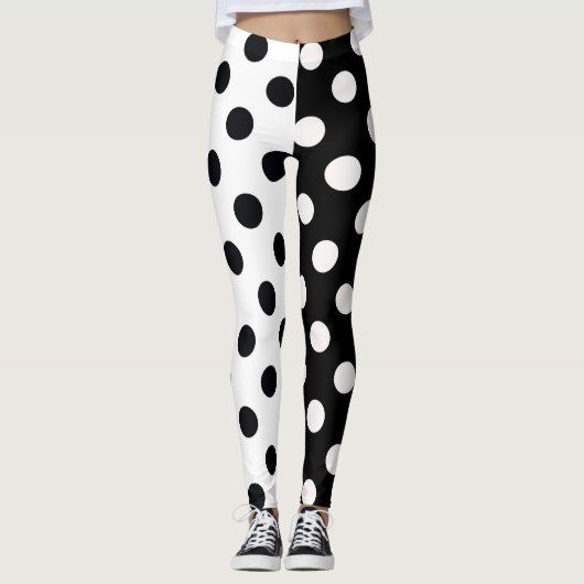 Zwart Wit Halve Kleur Split Inverse Polka Dots Leggings (Voorkant)