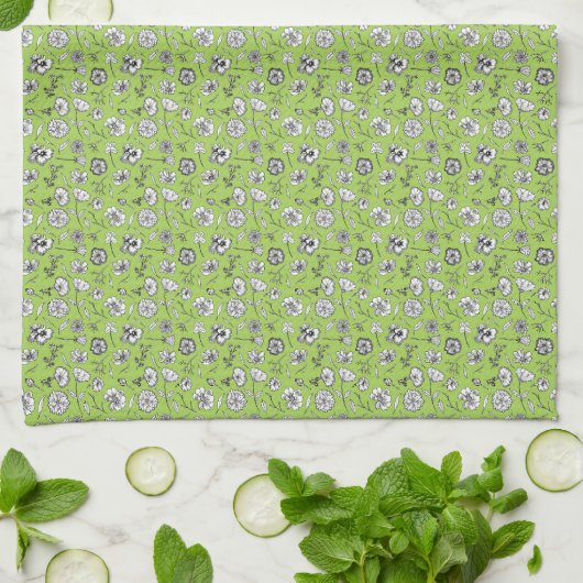 Zwart & wit hand getrokken bloemen op groen patroo theedoek (Gevouwen)