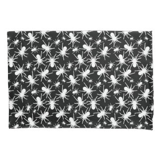 Zwart-Wit Herhalend Motief | Spinpatroon Kussensloop