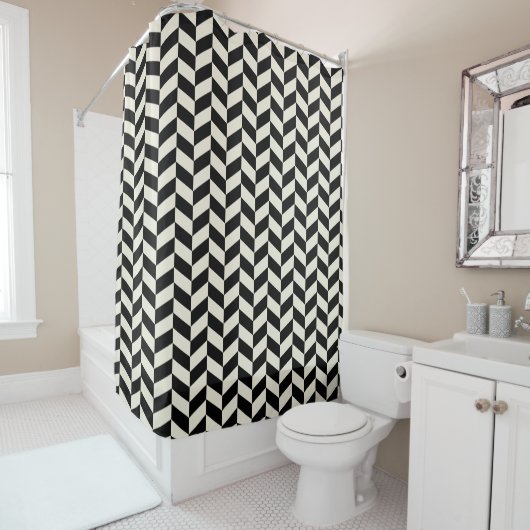 Zwart-wit herringbone Chevrons Pattern Douchegordijn (In situ)