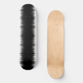 Zwart-wit hypnotische cirkelvormige lijn strepen k skateboard (Voorkant)