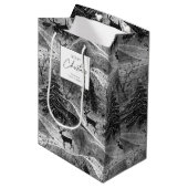 Zwart Wit Kerstmispatroon#13 ID1009 Verpakking Medium Cadeauzakje (Voorkant Gekanteld)