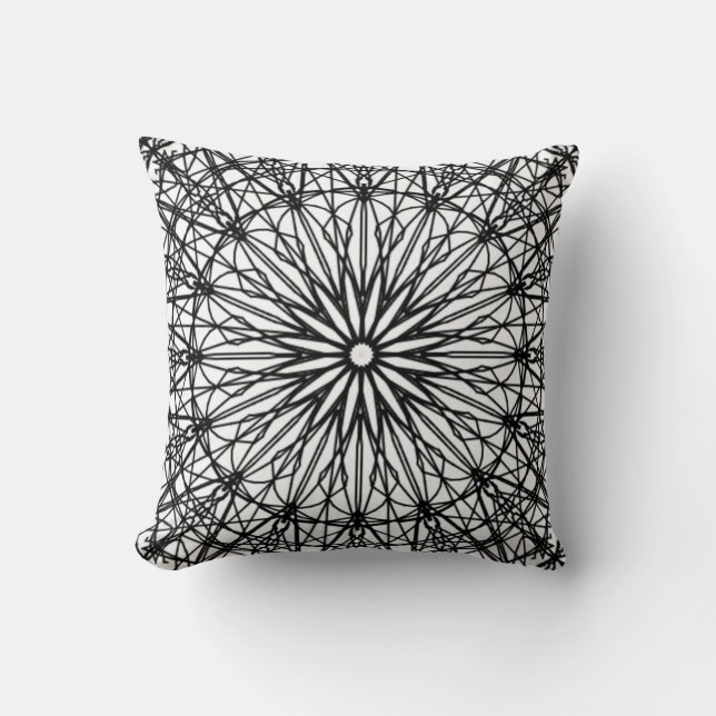 Zwart-wit Mandala Sierkussen (Voorkant)