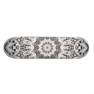 Zwart-wit Mandala Skateboard