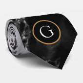 Zwart Wit Marmer Stropdas met Custom Letter (Opgerold)