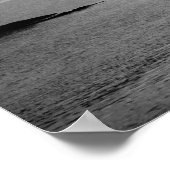 Zwart-wit meer horizon op dag 16x20 poster (Hoek)