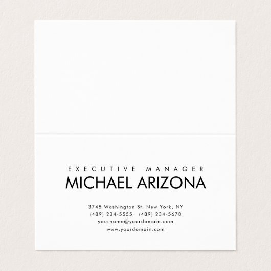 Zwart-wit minimalistische eenvoudige vlakte visitekaartjes (Buitenkant ongevouwen)