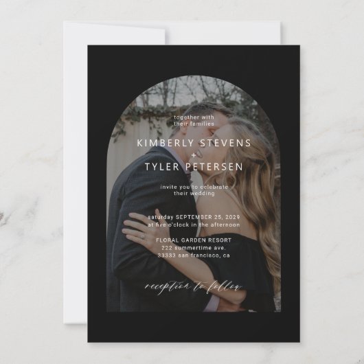 Zwart-wit modern monogram boog foto bruiloft kaart (Achterkant)