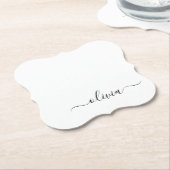 Zwart wit modern script meisjesmonogram naam kartonnen onderzetters (Gekanteld)