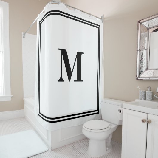 Zwart wit monogram Initiaal Aangepaste naam Stripe Douchegordijn (In situ)
