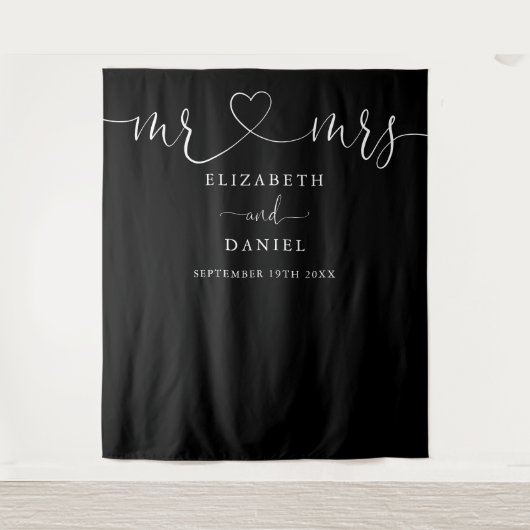 Zwart-wit Mr en Mrs Heart Script bruiloft Wandkleed (Voorkant)