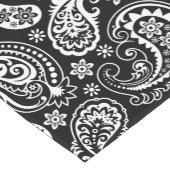 Zwart-wit  paisleypatroon korte tafelloper (Hoek)