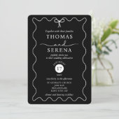 Zwart Wit QR Code Wave Curve Monochrome Bruiloft Kaart (Staand voorkant)