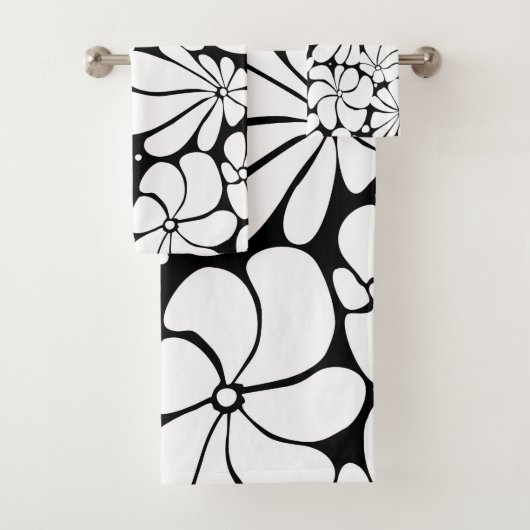 Zwart-wit Retro 70s Bloem Grafisch Ontwerp Bad Handdoek (Insitu)