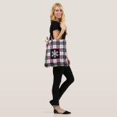 Zwart, wit, roze geplakt met Snowflake Canvas tas (Op model)