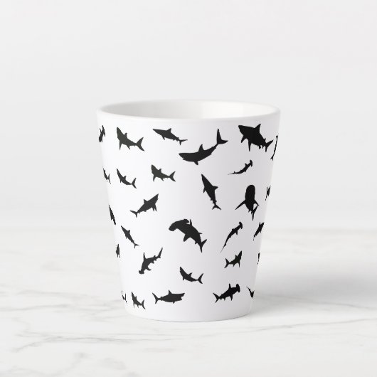 Zwart-wit Schaduw vis haai walvis patroon Latte Mok (Voorkant)