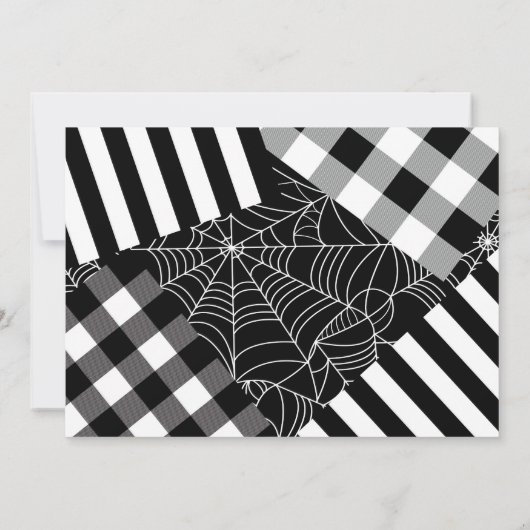 Zwart & Wit Spiderweb Patchwork Halloween Party Kaart (Achterkant)