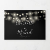Zwart Wit String Lights Script Monogram Bruiloft Drieluik Uitnodiging (Cover)