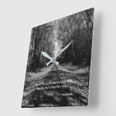 Zwart-wit treinspoor Spreuken Schriftuur Vierkante Klok (Hoek)