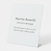 Zwart & Wit Trendy Minimal Plain Eenvoudig Reclamebord Met Voetstuk (Voorkant)