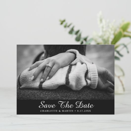 Zwart-wit Verloving Foto opslaan Datum Save The Date (Staand voorkant)