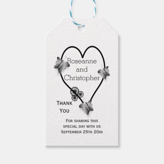 Zwart-wit vlinder hart ontwerp bruiloft cadeaulabel (Voorkant)