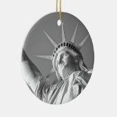 Zwart wit Vrijheidsbeeld Keramisch Ornament (Rechts)