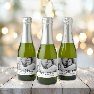 Zwart-wit We doen nog steeds gelofte vernieuwing / Sparkling Wijnetiket