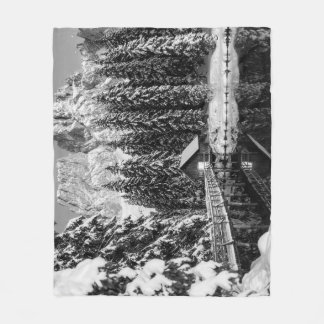 Zwart-wit Winter Mountain Lake Cabin Foto Fleece Deken
