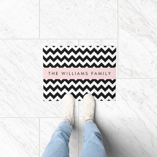 Zwart-wit Zigzag, Chevron Pattern, Jouw naam Deurmat (Binnen)