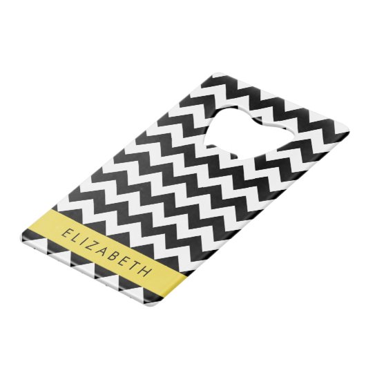 Zwart-wit Zigzag, Chevron Pattern, Jouw naam Kredietkaart Flessenopener (Voorkant Gekanteld)