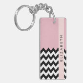 Zwart-wit Zigzag, Chevron, Roze, Jouw naam Sleutelhanger (Voorkant Links)