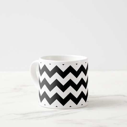 Zwart-wit zigzag patroon, Chevron Pattern Espresso Kop (Voorkant links)
