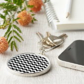 Zwart-wit zigzag patroon, Chevron Pattern Sleutelhanger (Zijkant)